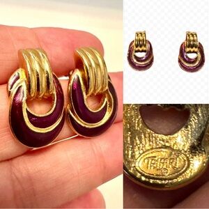 Vtg Trifari Earrings Small Door Knocker Signed Posts Burgundy Enamel Shiny Gold